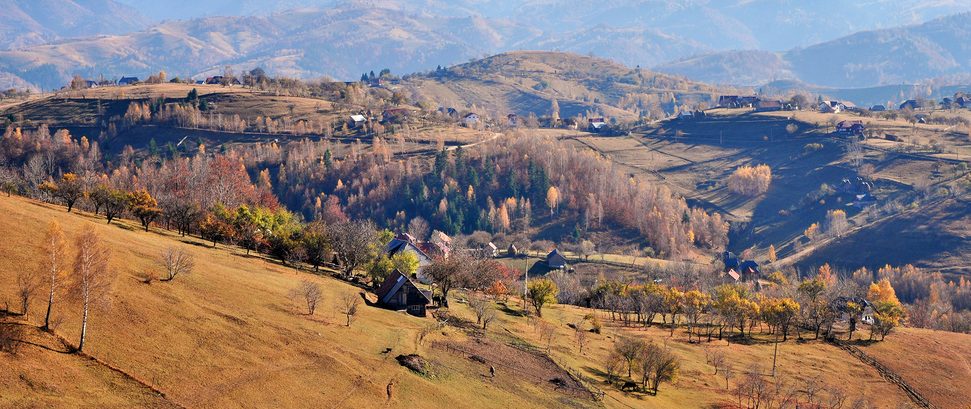 Autumn view over the hills around Măgura